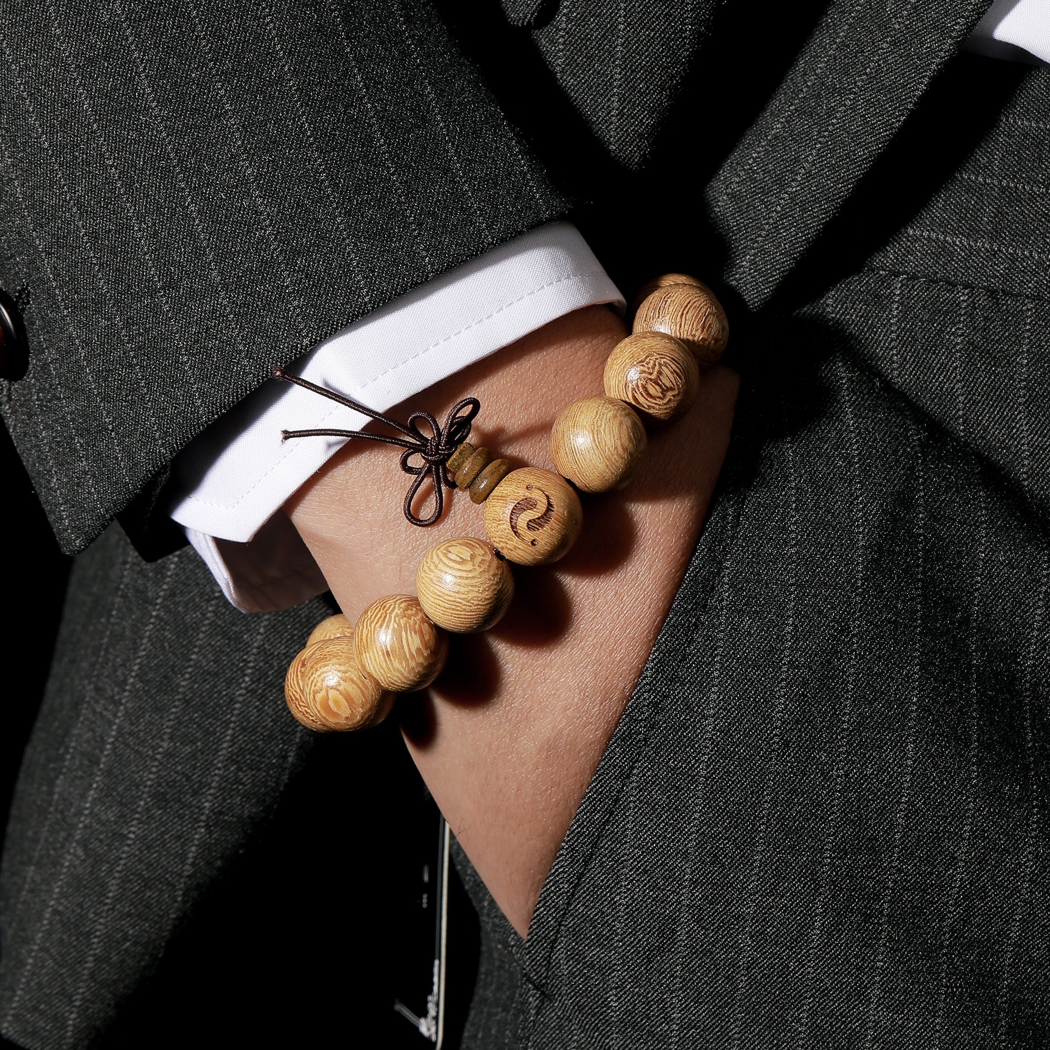 羽翼天成｜鸡翅木祝福手链 - 15颗纳福珠 高僧赐福 五行旺运